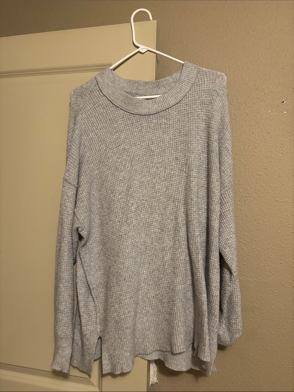 American Eagle Outfitters Light Gray Waffle Knit Sweater